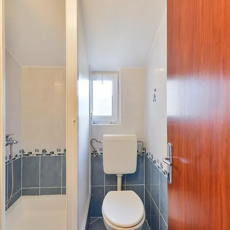 Apartament Pavlak Vir